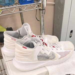 Used but comfortable kyrie